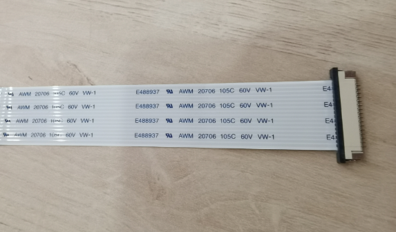 ffc排線(xiàn)抽屜鎖扣連接