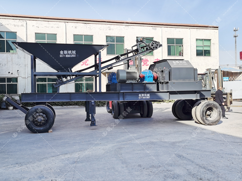 2PG1200x800移動式對輥制砂機設備發貨圖片