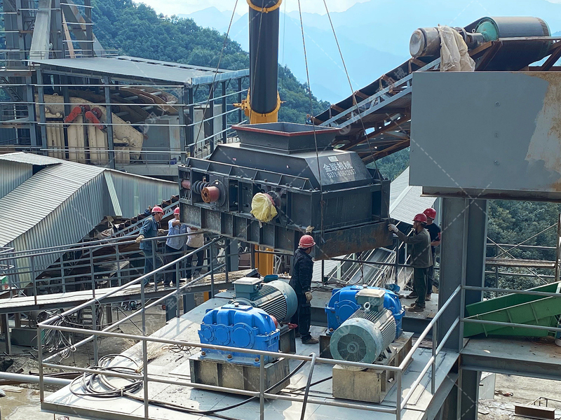 對(duì)輥制砂機(jī)適用于哪些行業(yè)和應(yīng)用場(chǎng)景？