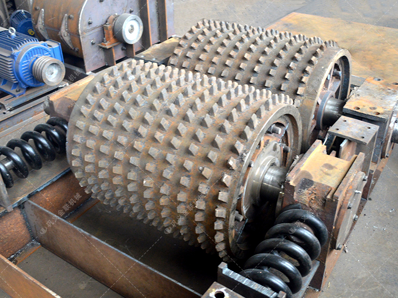 煤矸石破碎專家：狼牙破碎機在固廢處理中的有哪些獨特優(yōu)勢？